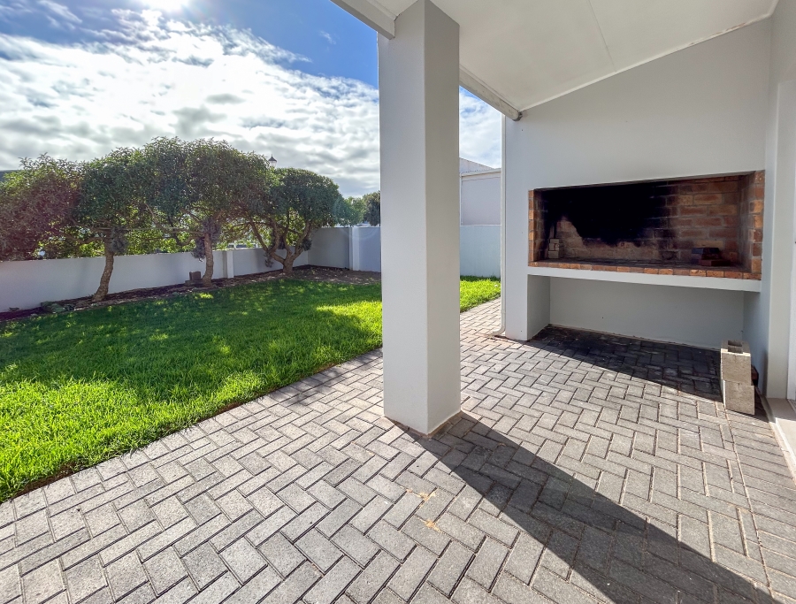 3 Bedroom Property for Sale in Laguna Sands Western Cape